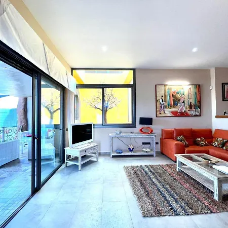Estupenda Con Wifi, Piscina Privada, Bbq En Tenerife Sur * Costa Adeje (Tenerife)