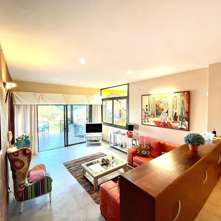 Estupenda Con Wifi, Piscina Privada, Bbq En Tenerife Sur Costa Adeje (Tenerife)