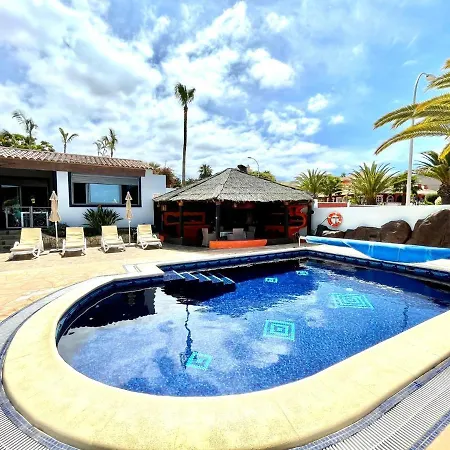 Estupenda Con Wifi, Piscina Privada, Bbq En Tenerife Sur Villa