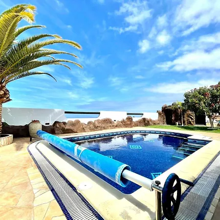 Villa Estupenda Con Wifi, Piscina Privada, Bbq En Tenerife Sur Costa Adeje (Tenerife)