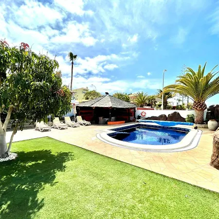 Estupenda Con Wifi, Piscina Privada, Bbq En Tenerife Sur Villa